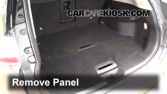 2014 Nissan Rogue SL 2.5L 4 Cyl. Levantar auto Usar el gato para levantar el auto